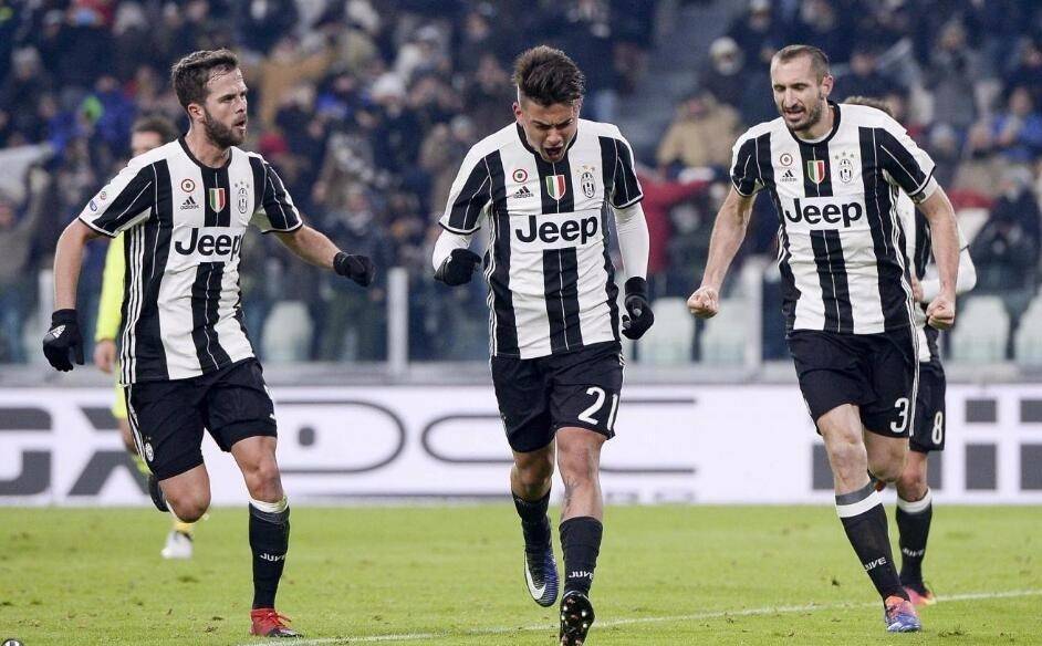 罗伊斯：我会建议布兰特留在多特；可以看出他正在找回状态（罗伊斯建议布兰特继续留在多特：他的状态正在回升）