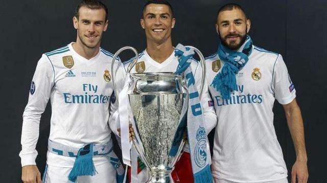 哈兰德梅开二度 曼城轻取对手（哈兰德独中两元，曼城轻松取胜）