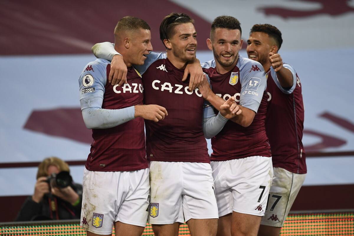 刘若钒庆祝海港队夺冠：人生第一个中超冠军🏆（刘若钒喜迎生涯首个中超冠军，海港加冕）