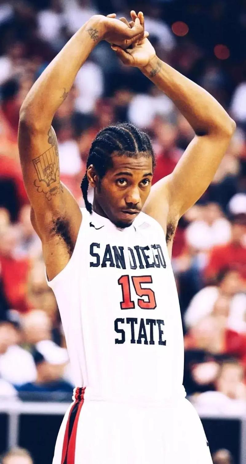 罗马诺：拉莫斯将离开蒙特雷，他希望加盟新球队而不是退役（罗马诺：拉莫斯将告别蒙特雷，更愿加盟新东家而非退役）