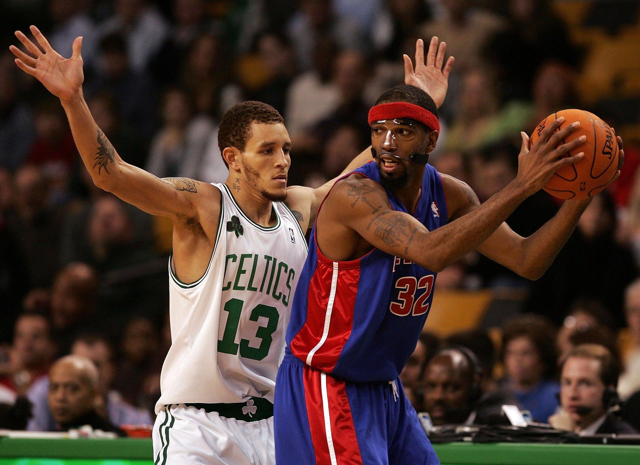 乒乓球混团世界杯：国乒8-0克罗地亚，莎头组合出战拿分（混团世界杯国乒8-0完胜克罗地亚，莎头组合亮相建功）