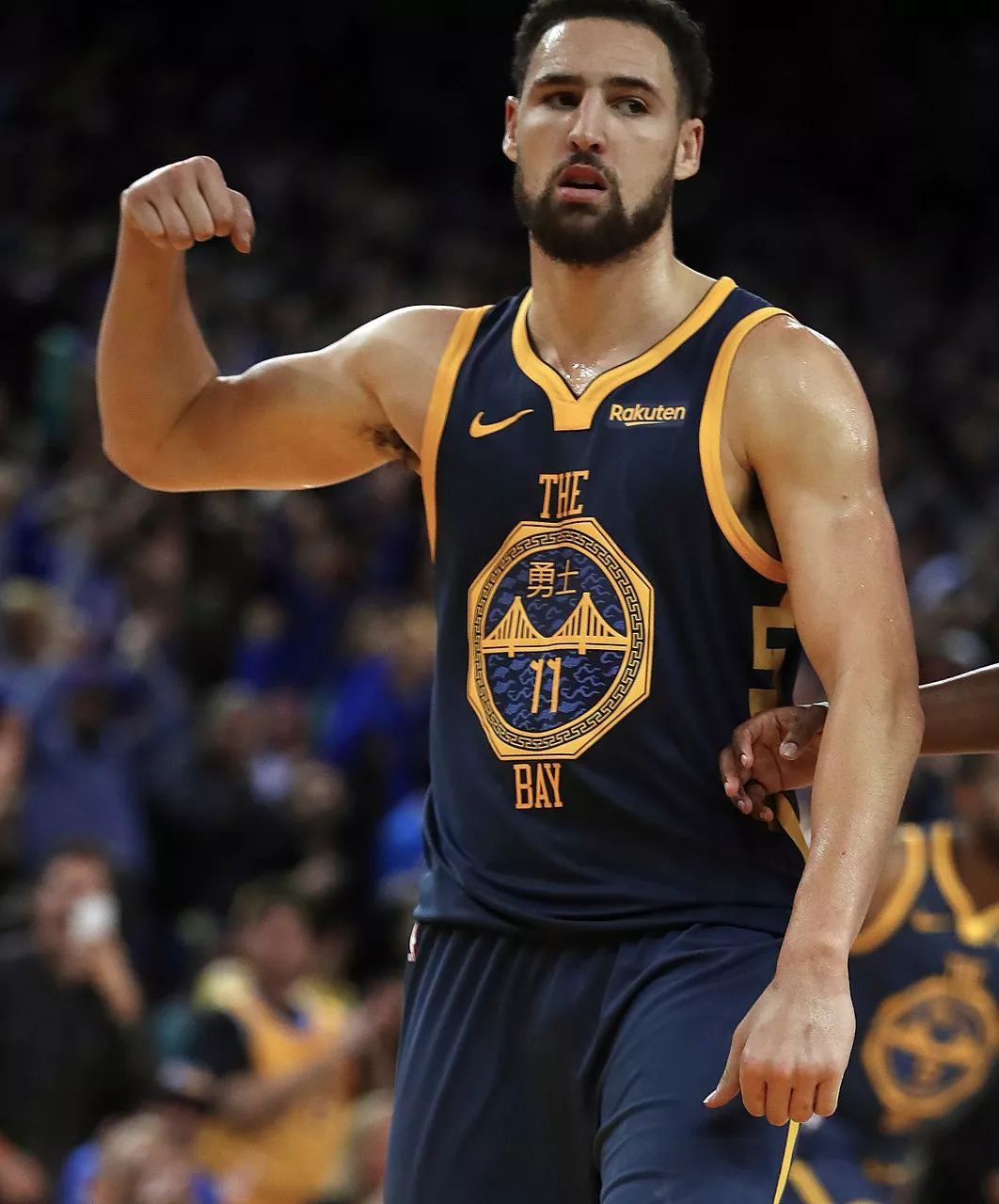 太全面了！杰伦·约翰逊过去5战场均接近30+14+11（全能爆发！杰伦·约翰逊近5场场均逼近30分14板11助）