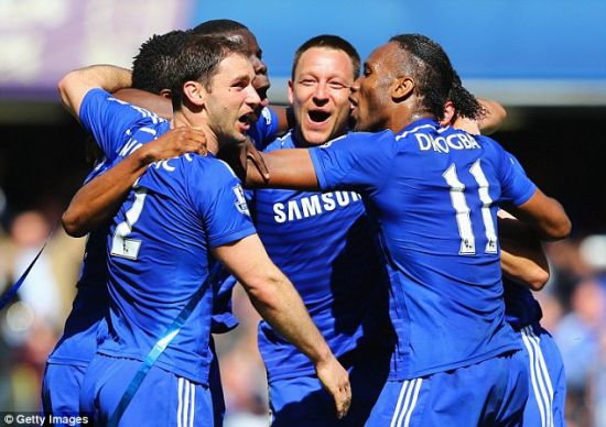 头球双响，孔德当选巴萨vs法兰克福全场最佳球员（孔德头球梅开二度，荣膺巴萨战法兰克福全场最佳）