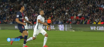 意甲裁判指派员罗基：霍伊伦应该因为肘击对手被罚下